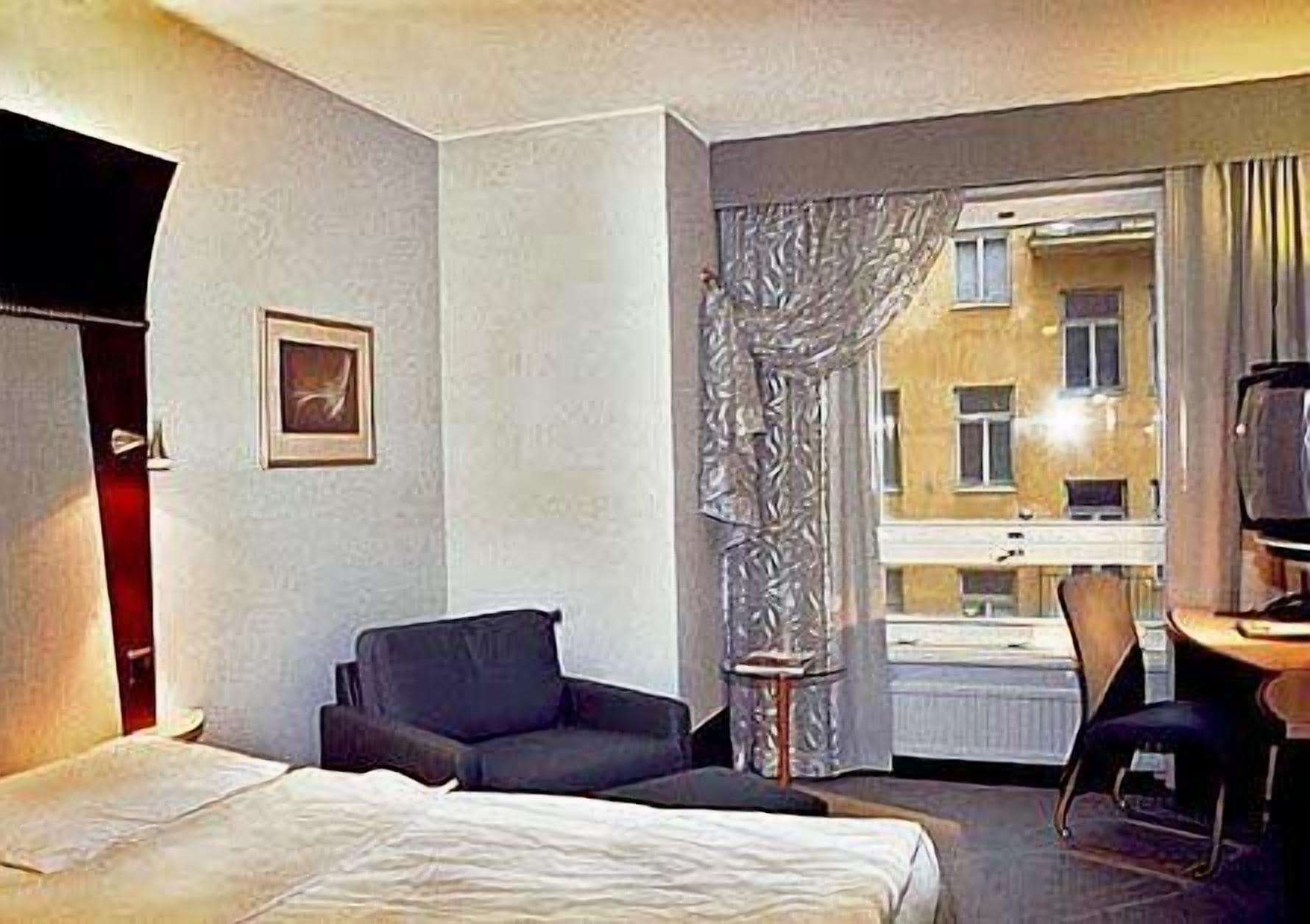 Hotel Rivoli Jardin Хельсинки Экстерьер фото